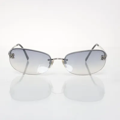 Solglasögon (4099 ) från Chanel