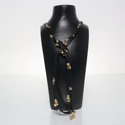 Halsband (Svart, Guldfärgad) från Bud to Rose Okänd metall