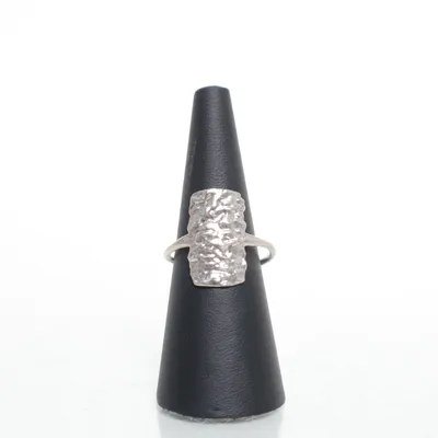 Ring (Silverfärgad) från Maanesten Silver