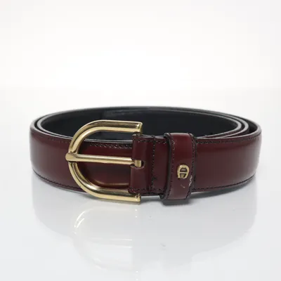 Bälte (Svart) från Aigner