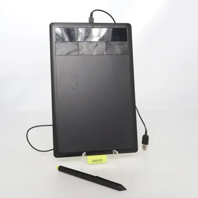 Drawing tablet (Cth-470) from Wacom