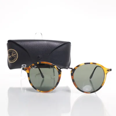Sunglasses (RB 2447) from Ray-Ban