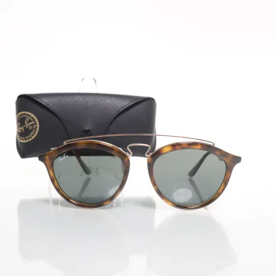 Sunglasses (RB 4257) from Ray-Ban