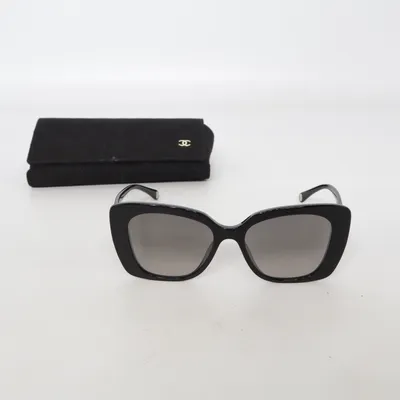 Lunettes de soleil (5504) de Chanel