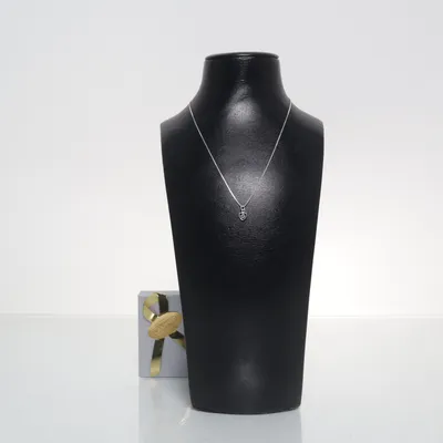 Halsband (Silverfärgad) från Guldfynd Silver