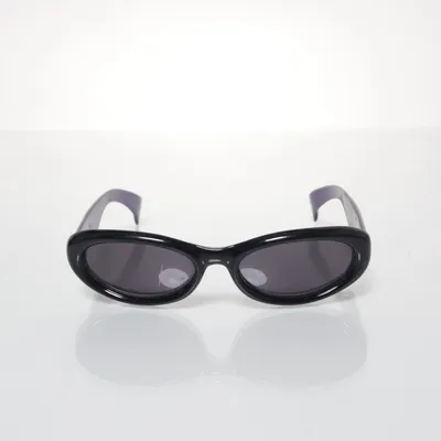 Solglasögon (Givenchy 2514 004, Vintage 1990's) från Givenchy