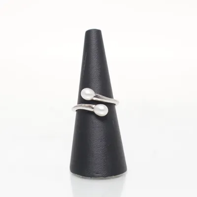 Ring (White, Silver) Silver