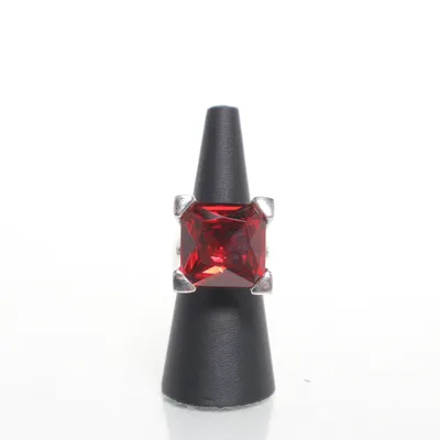 Ring (Sølv, Rød) fra Lumani Sølv