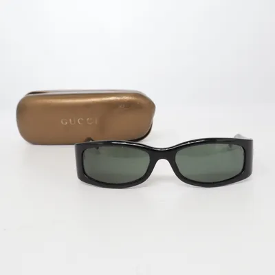 Solbriller (GG2526S) fra Gucci