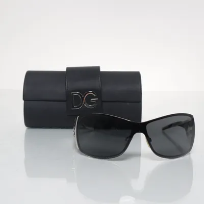 Solglasögon (DG2019) från Dolce & Gabbana