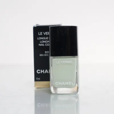 Nagellack (195 Poete Longwear) från Chanel