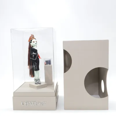 Docka (Monster High X Off-White Doll #1) från Monster High