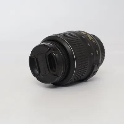 Kameraobjektiv (Svart) från Nikon
