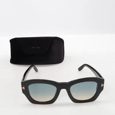 Sunglasses (TF1083) from Tom Ford