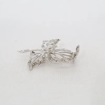 Broche (Argent) Argent