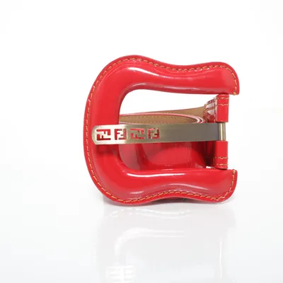 Bälte (Wide Patent Leather Waist Belt) från Fendi Skinn