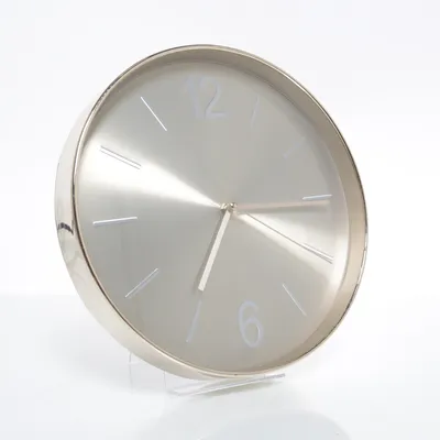 Wall clock (Gold) from Quartz  