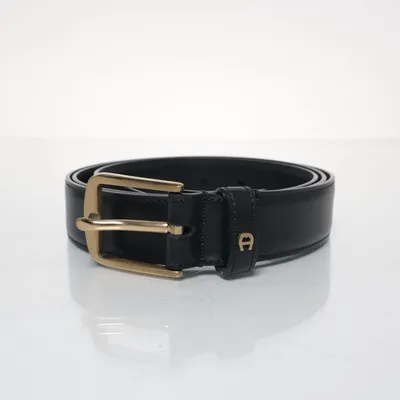 Bälte (Svart) från Aigner