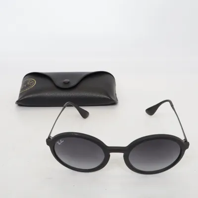 Sunglasses (RB 4222) from Ray-Ban