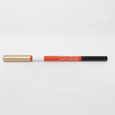 Crayon à lèvres (Trait D'Hermès) de Hermès