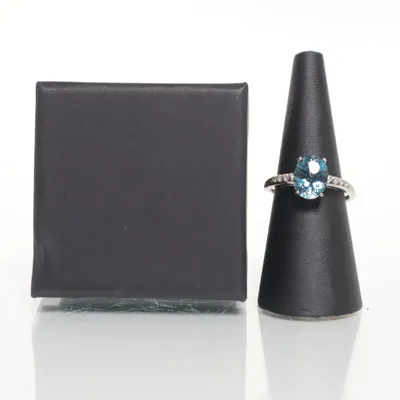 Ring (Silver, Blue) Silver, Unknown metal