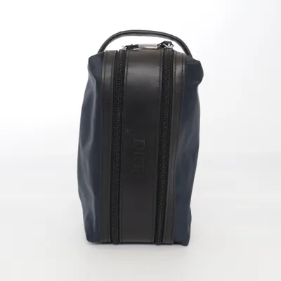 Trousse de toilette (Noir, Bleu) de Dior Beauté