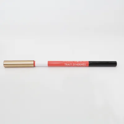 Crayon à lèvres (Trait D'Hermès) de Hermès