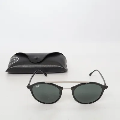 Lunettes de soleil (RB 4266) de Ray-Ban