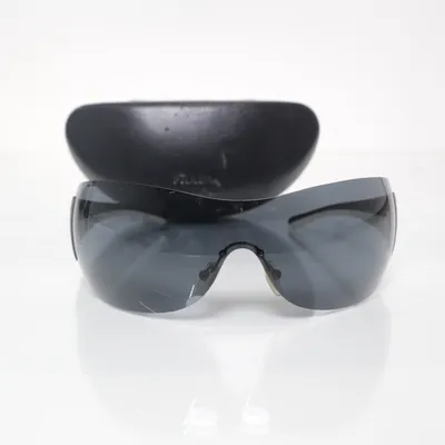 Solbriller (SPR54G) fra Prada