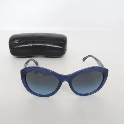 Solglasögon (5294) från Chanel