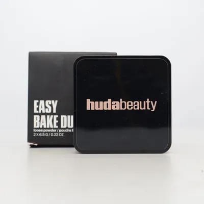 Puder (Easy Bake Duo) fra Huda Beauty