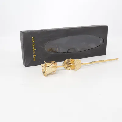 Inredningsdetalj (24k Golden Rose) från Golden Rose