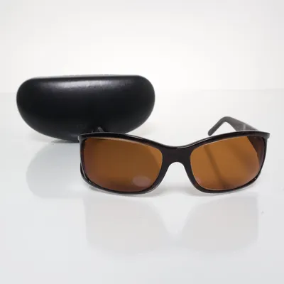 Solglasögon (SPR 01F) från Prada