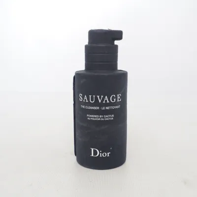 Facial cleanser (Sauvage The Cleanser) from Christian Dior Parfums