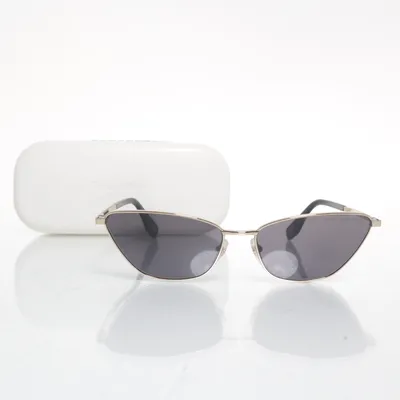 Solglasögon (MARC 369/S) från Marc Jacobs