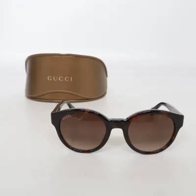 Solglasögon (GG 5010/C/S) från Gucci