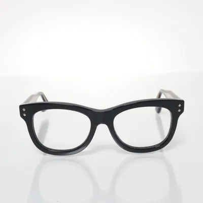 Glasögon (GG10860) från Gucci