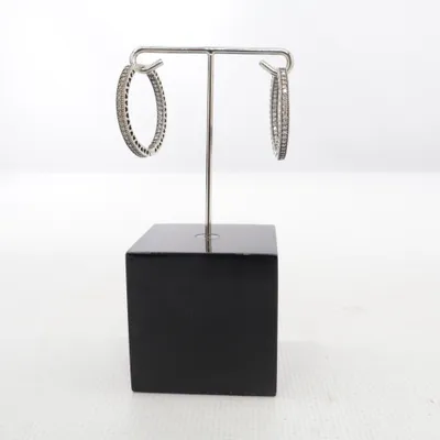 Örhängen (Silverfärgad) från Pandora Silver