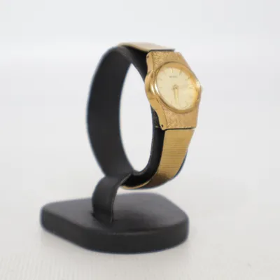 Armbandsur (V401-1810) från Seiko