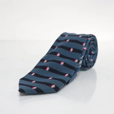 Slips (Blå, Svart, Rosa) från Chloé Silke
