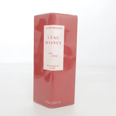 Eau de Parfum (L'Eau D'Issey Rose & Rose) von Issey Miyake