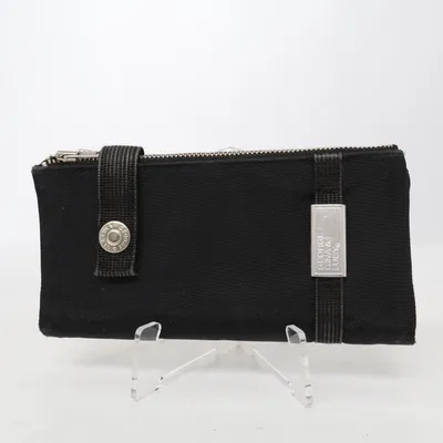 Portefeuille (No Purcy ) de George Gina & Lucy