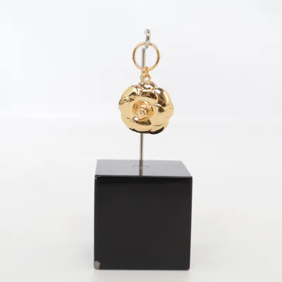 Anhänger (Gold) von Chanel Beauté Unbekanntes Metall
