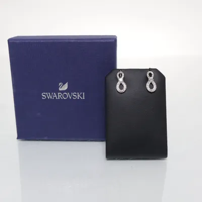 Örhängen (Silverfärgad) från Swarovski Okänd metall