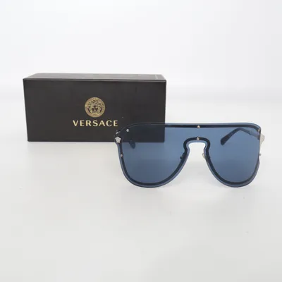 Solglasögon (2180) från Versace
