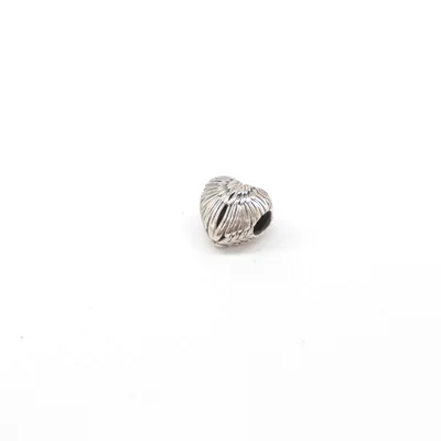 Charme (Argent) Argent