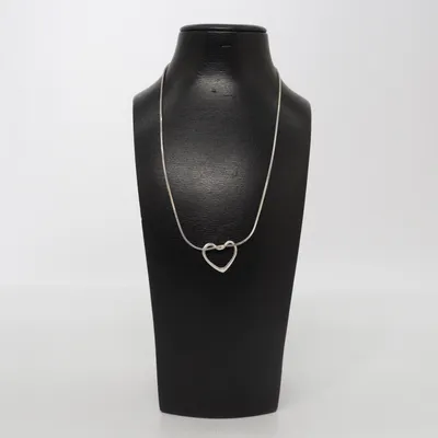 Halsband (Silverfärgad) från GHA Sweden Silver