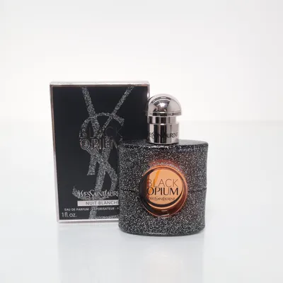 Eau de Parfum (Black Opium) från Yves Saint Laurent