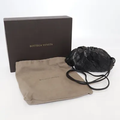 Axelremsväska (Svart) från Bottega Veneta