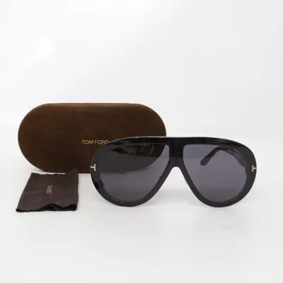 Sunglasses (Troy TF836) from Tom Ford